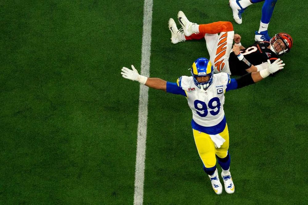 💰 The Greatest NFL Defender of All Time?
